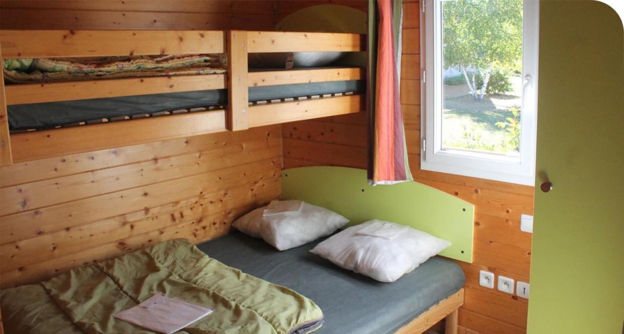 Camping Onlycamp Pierre & Sources Volvic Exterior foto